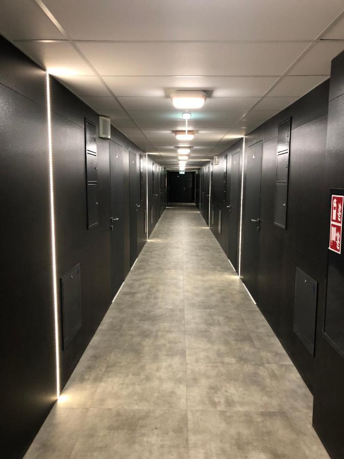Apartimento Hydral Luna Wrocław Buitenkant foto